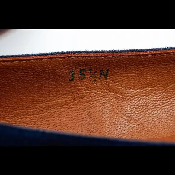 Margaux The Classic Suede Ballet Flats Womens Sz 35.5 EU / 5.5 US Shoes - Picture 12 of 16